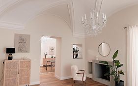 Pietralavica Apartment